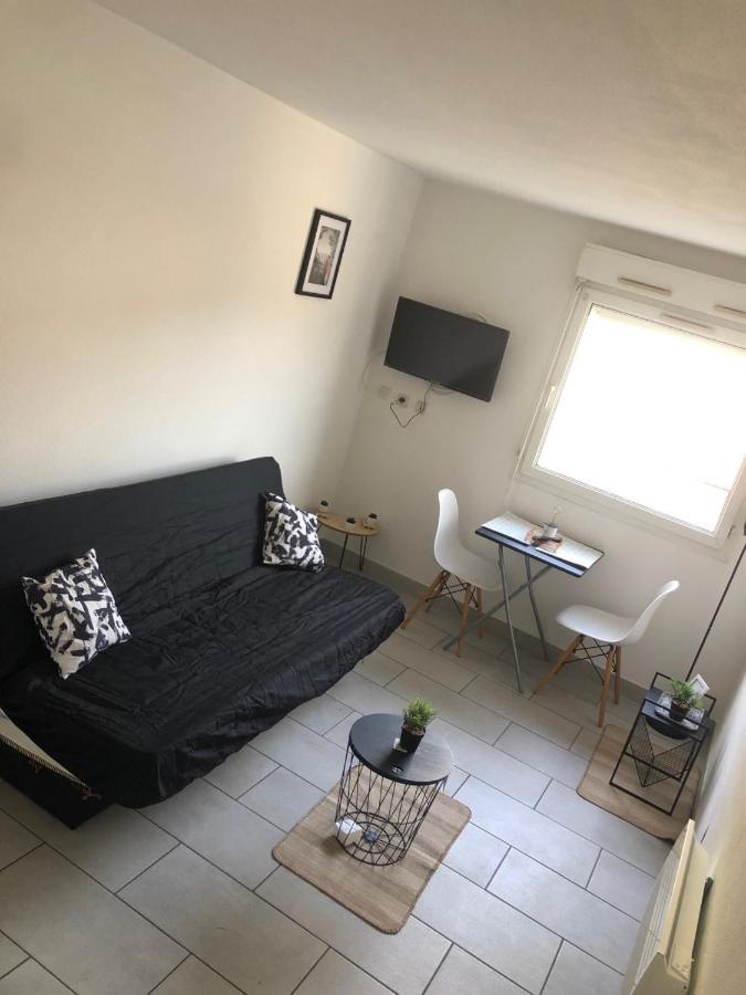 Studio Quartier Du Port Nice Bagian luar foto